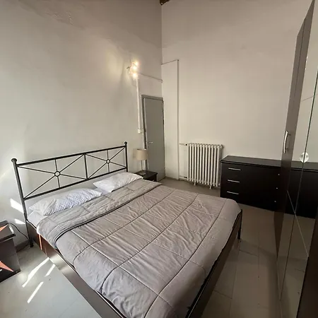 Three Bedroom In Center Apartament *
