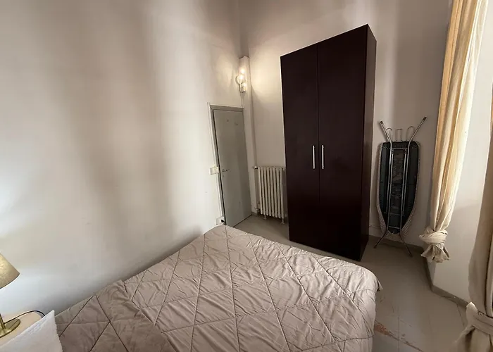 Three Bedroom In Center